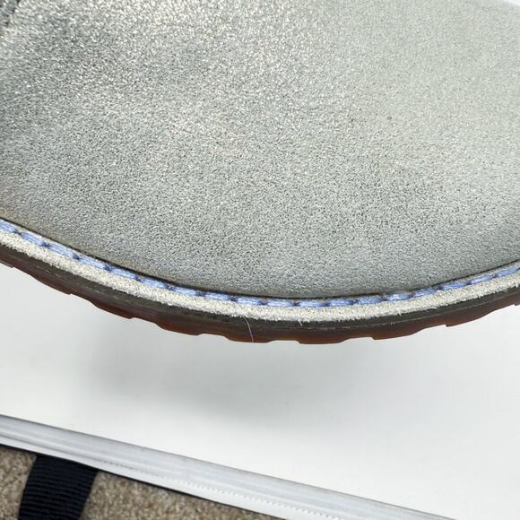 Ugg Metallic Silver Corene Boots Size 6 Side Zip/Lace Up Back Shearling Footbed - Picture 5 of 11